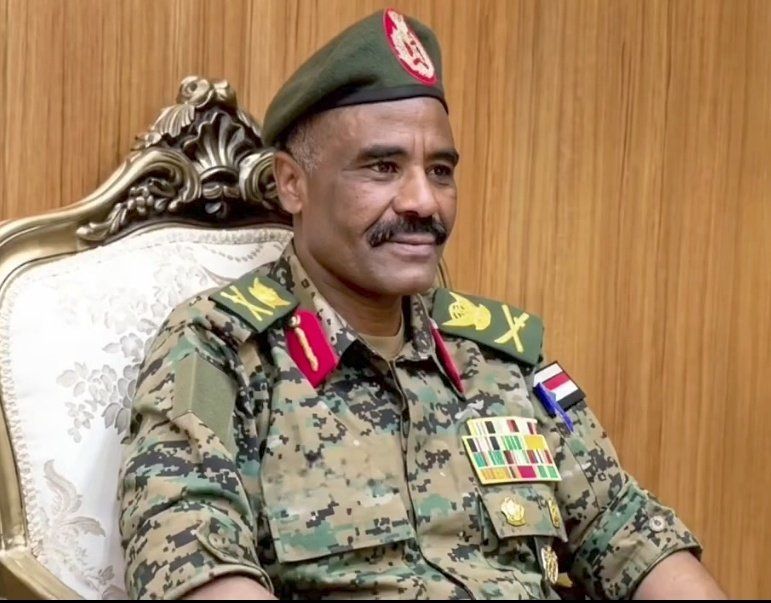 النور القُبّة يفجّر حقائق جديدة: حمـيدتي يتنقّل خارج السودان.. وقوات كبيرة تنتظر الانضمام للجيش