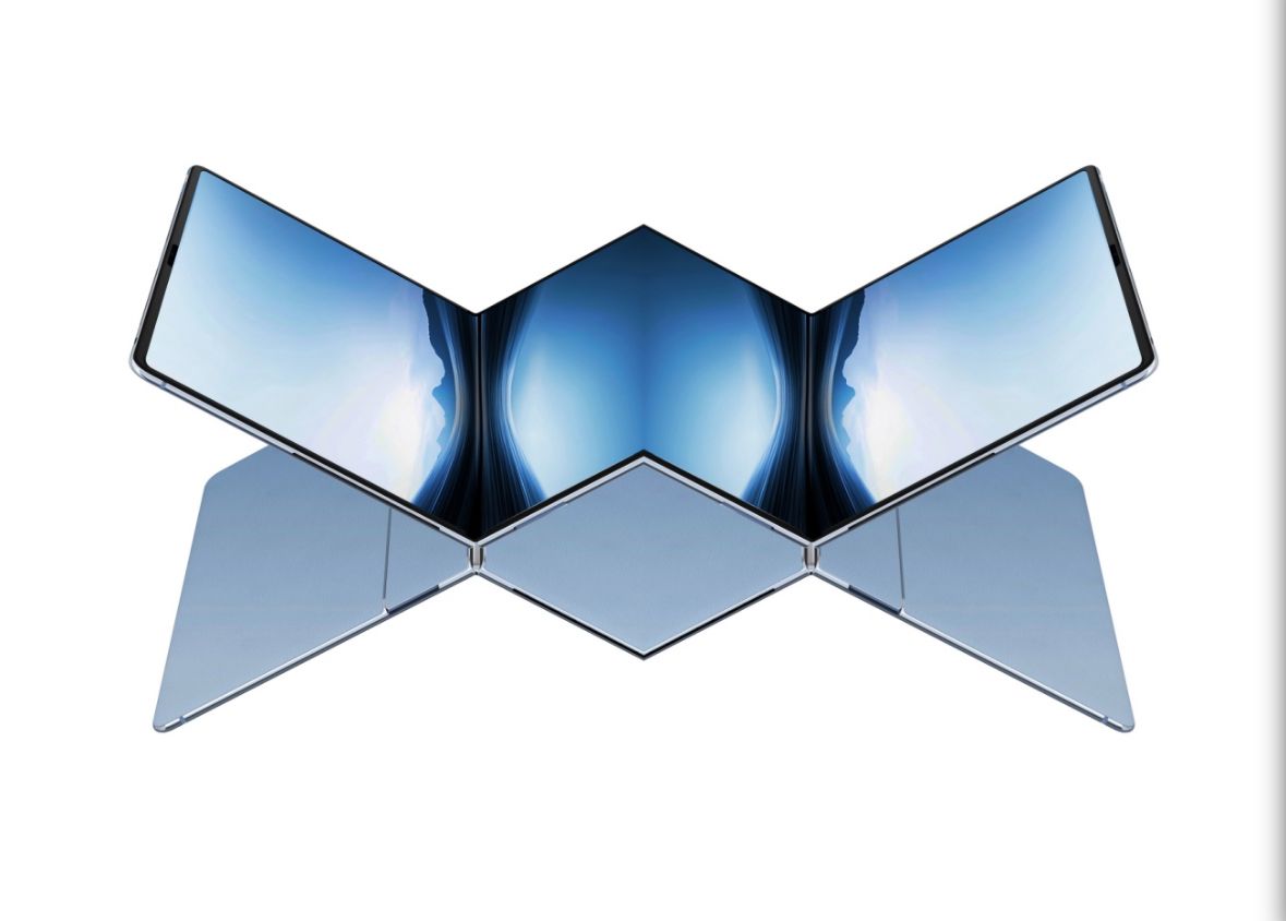 تكنولوجيا: تسريب: تأجيل جهاز iPad Ultra القابل للطي من أبل بسبب الوزن والسعر المرتفع