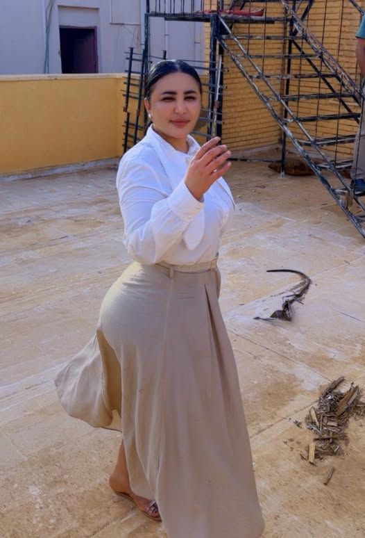 شاهد بالفيديو.. الناشطة رانيا الخضر توثق لعودة الحياة والأمن بمنطقة “الحاج يوسف” خلال جولة ليلية لها بشوارع شرق النيل