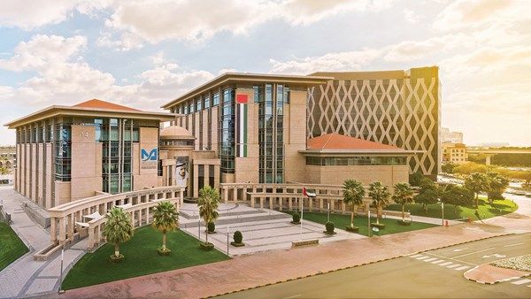 «جامعة محمد بن راشد للطب»: 42 برنامجاً معتمداً للدراسات الطبية العليا