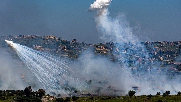 15 قتيلا في غارات إسرائيلية على لبنان