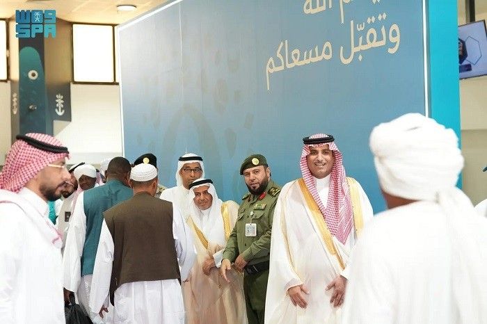 بالصور: السعودية تستقبل أولى أفواج حجاج بيت الله الحرام وسط جاهزية متكاملة