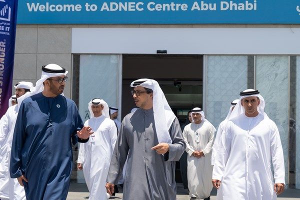 بحضور منصور بن زايد.. انطلاق فعاليات الدورة الخامسة من منصة "اصنع في الإمارات" بمشاركة واسعة