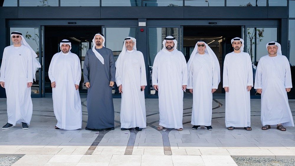 حاكم الفجيرة وولي عهده وذياب بن محمد بن زايد يزورون محطة الفجيرة بعد إنجازها بالكامل ضمن شبكة السكك الحديدية الوطنية