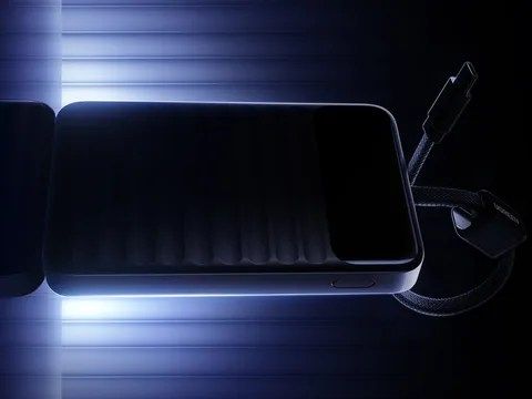 تكنولوجيا: يوجرين تطلق بنك الطاقة PB603 بتصميم فريد وشاشة وكابل مدمجين