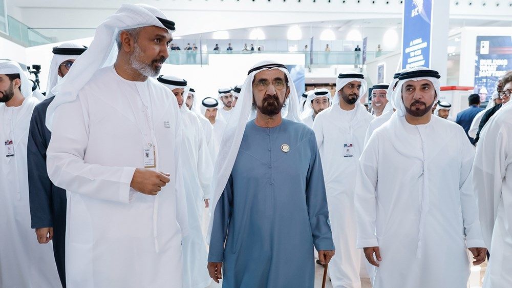 محمد بن راشد: الإمارات لا تنتظر المستقبل بل تصنعه الآن بأفكار وسواعد أبنائها ومؤسساتها