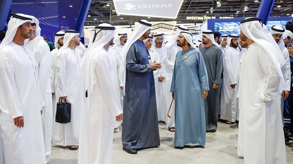 محمد بن راشد: الإمارات لا تنتظر المستقبل بل تصنعه الآن بأفكار وسواعد أبنائها ومؤسساتها