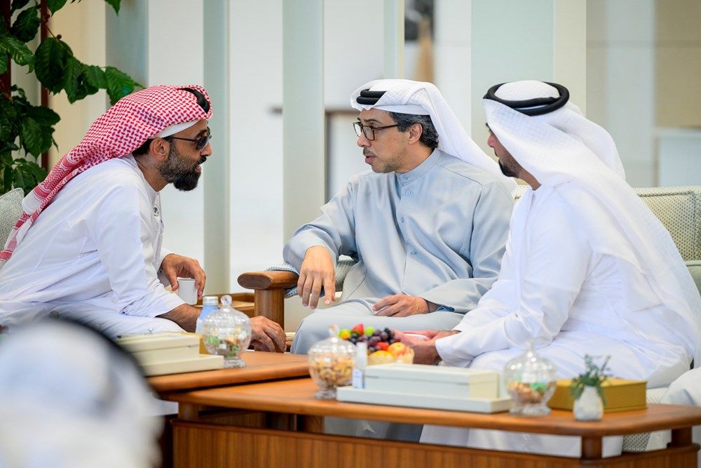 رئيس الدولة يستقبل رئيس مجلس الوزراء وزير خارجية قطر