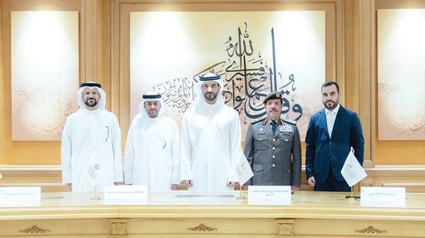 سلطان بن أحمد القاسمي يشهد توقيع مذكرات تفاهم لدعم منصة القواسم الرقمية