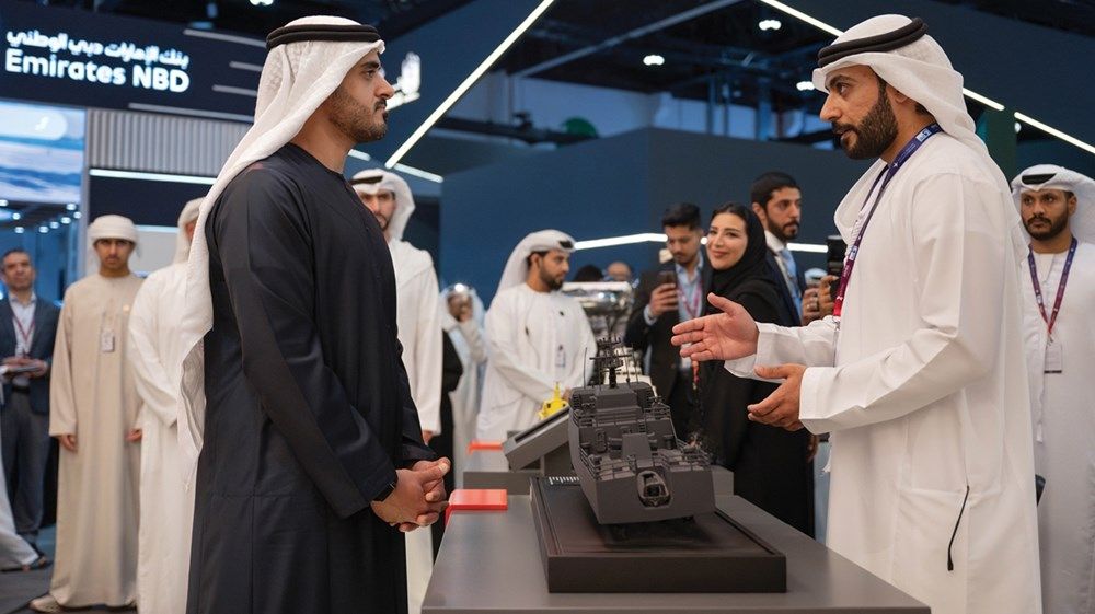 زايد بن محمد بن زايد يشهد جانباً من فعاليات الدورة الخامسة من منصة «اصنع في الإمارات»