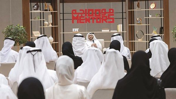 أنور قرقاش: الإمارات تمضي بقيادة استثنائية ومبادئ وقيم راسخة