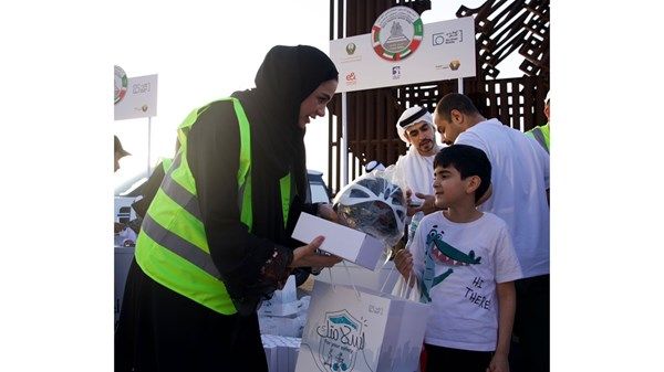 شرطة أبوظبي و«النقل المتكامل» ينفذان مبادرة توعية ضمن أسبوع المرور الخليجي
