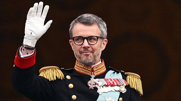 ملك الدنمارك يكلّف حزباً جديداً بتشكيل الحكومة