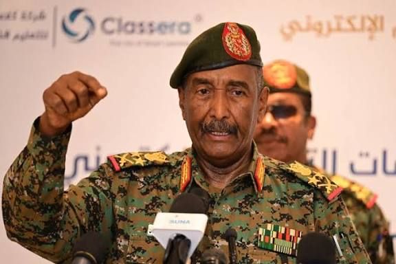 البرهان: حضن الوطن مفتوح لمن وضع السلاح والكلمة الأخيرة عند الشعب الذي يقرر محاسبتهم أو إعفاءهم