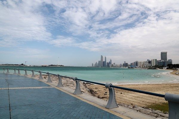 "الأرصاد": طقس صحو ورياح نشطة أحيانا غدا