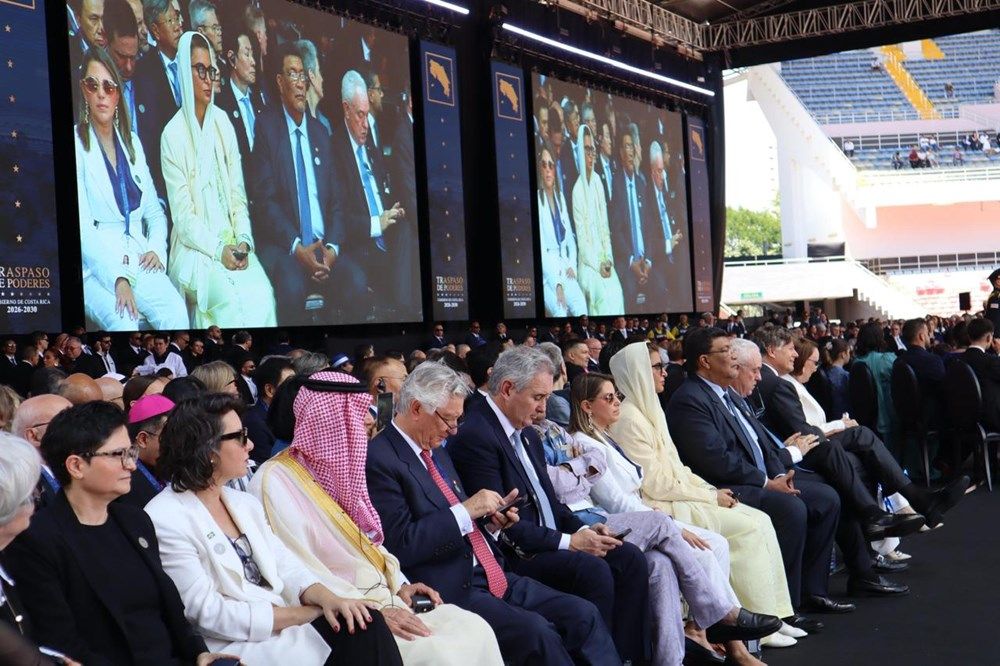 نيابة عن رئيس الدولة.. نورة الكعبي تحضر مراسم تنصيب رئيسة جمهورية كوستاريكا