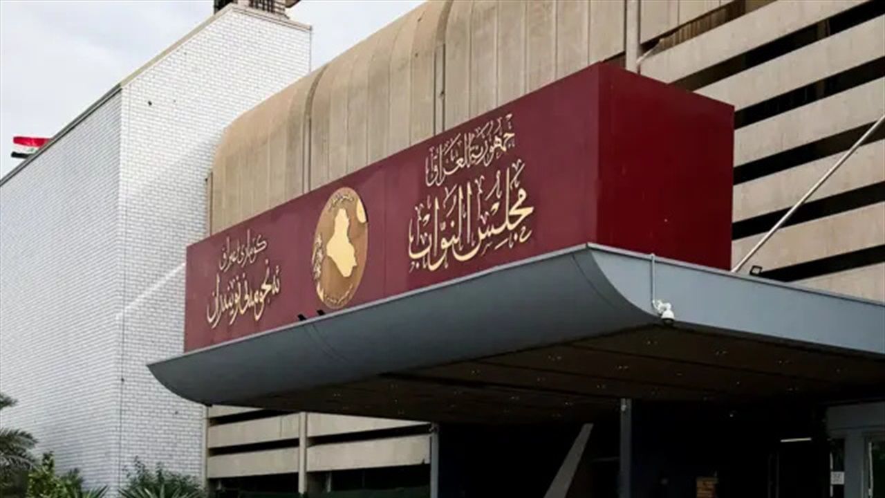 القادة الامنيون تحت قبة البرلمان بسبب عملية الإنزال بصحراء العراق