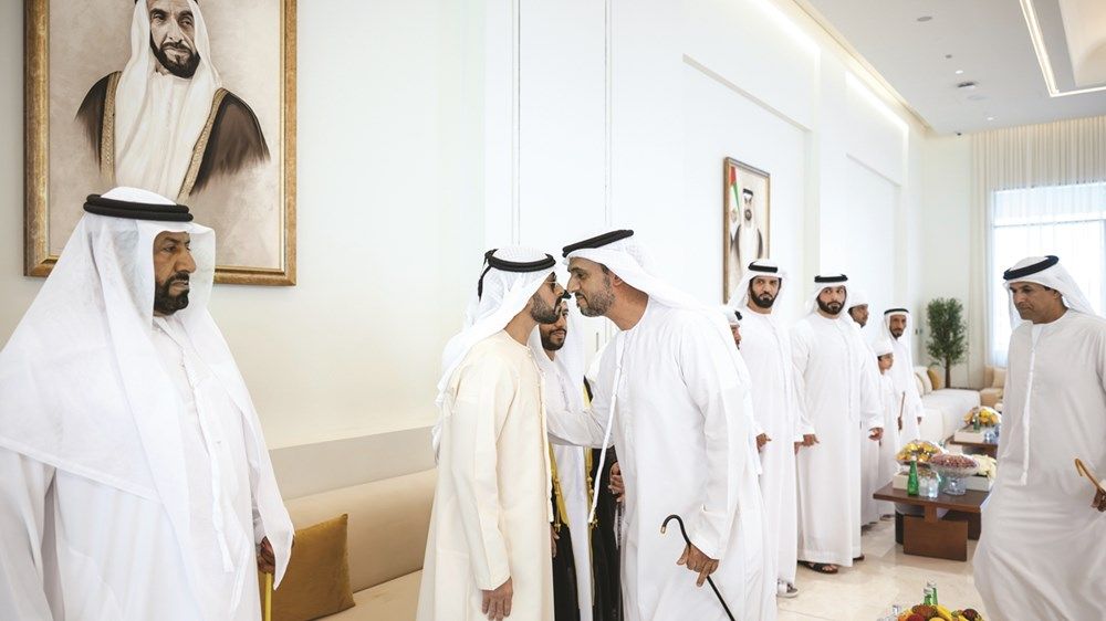 خليفة بن طحنون يحضر حفل زفاف حمد سلطان الشامسي