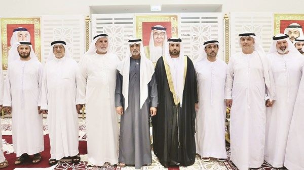 نهيان بن مبارك يحضر أفراح الكعبي والمرزوقي في الشارقة