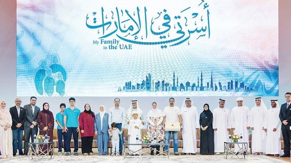 نهيان بن مبارك يفتتح «ملتقى أسرتي في الإمارات» بالظفرة