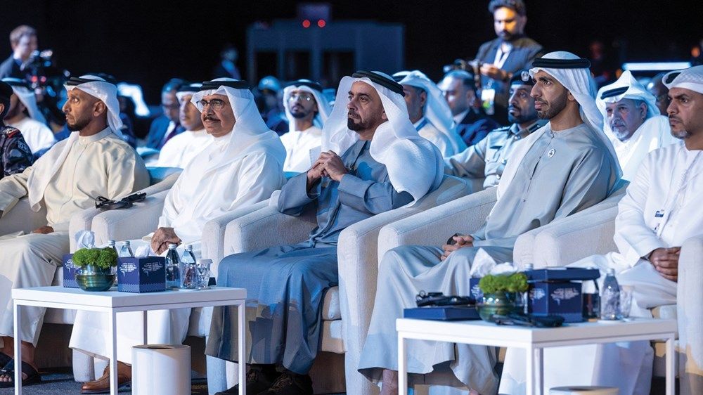 سيف بن زايد يفتتح الدورة التاسعة من المعرض الدولي للأمن الوطني ودرء المخاطر «آيسنار»