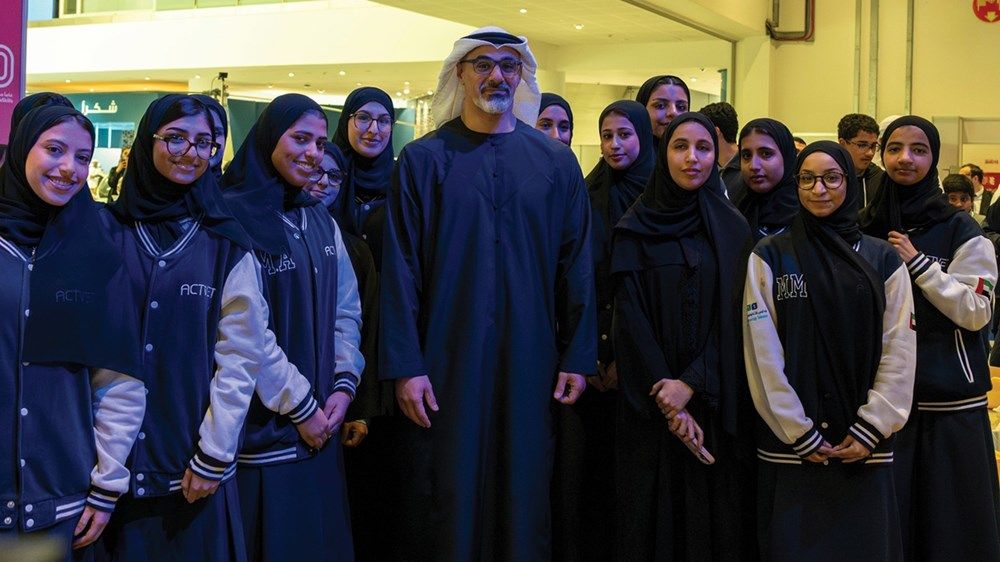 خالد بن محمد بن زايد يشهد فعاليات الدورة الـ17 من المسابقة الوطنية لمهارات الإمارات