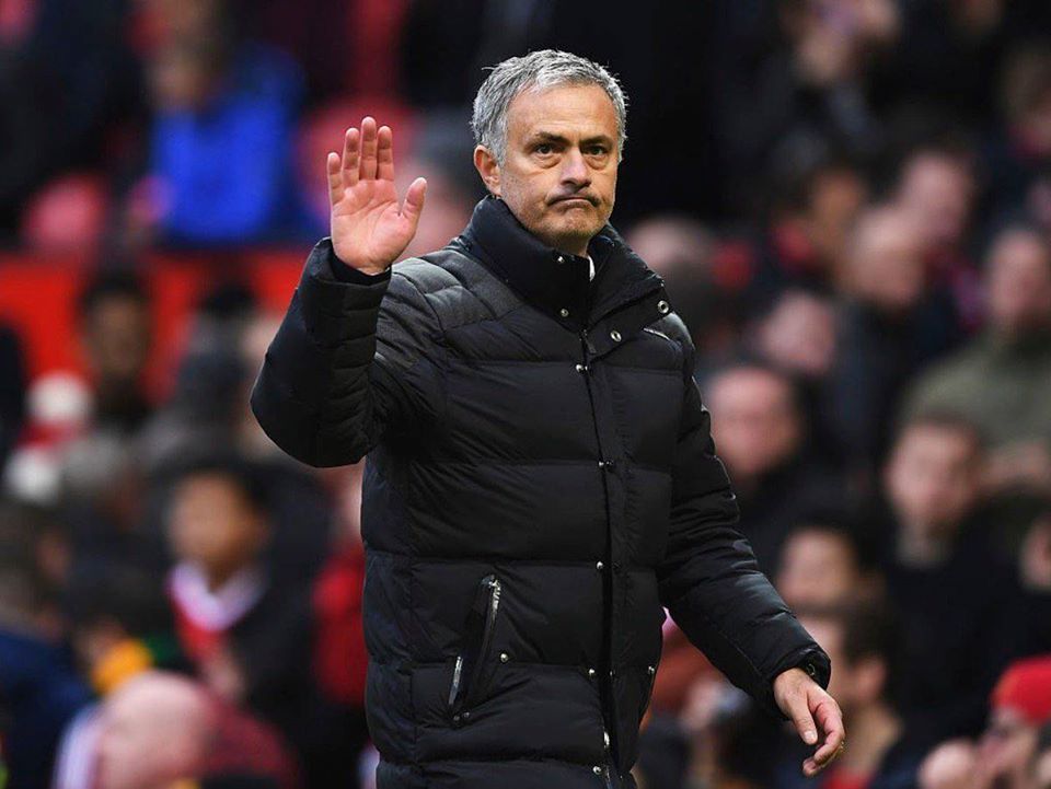 ريال مدريد يمنح مورينيو هدية قبل التوقيع
