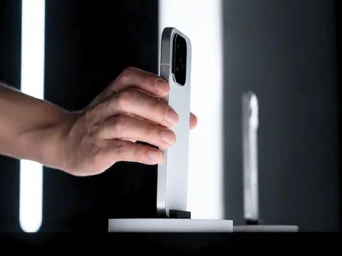 تكنولوجيا: هاتف شاومي الرائد الجديد يظهر نتائج قياسية قوية ويتفوق على هاتف Xiaomi 17 Ultra