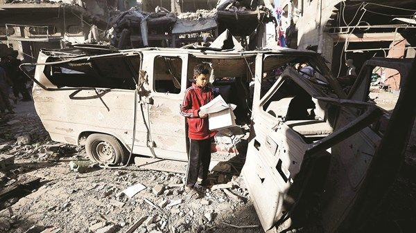 «الأونروا» تحذر من تزايد الأمراض الجلدية في غزة