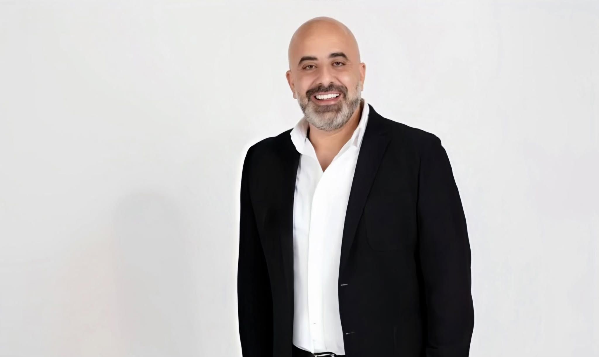 بالفيديو: ابن هشام حداد يفاجئ المتابعين برقصة مايكل جاكسون… لن تصدقوا كم هو موهوب