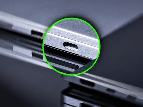 تكنولوجيا: مايكروسوفت تثير الفضول بمنفذ USB-C غامض ومبتكر في لابتوب Surface Laptop Ultra الجديد #COMPUTEX2026