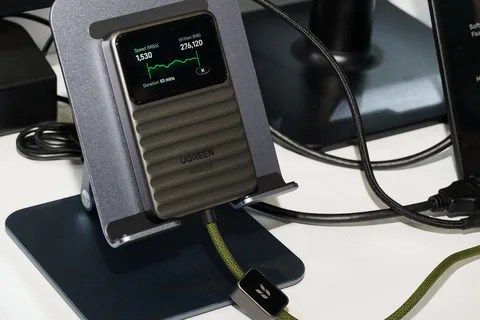 تكنولوجيا: يوجرين تستعرض وحدة التخزين الخارجي Neodrive Go 40s بشاشة لمس مدمجة #COMPUTEX2026