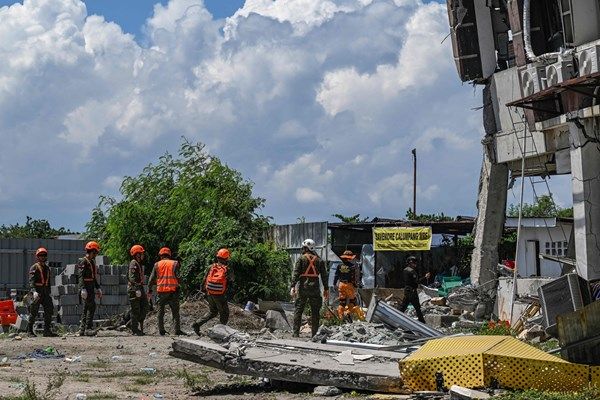 ارتفاع حصيلة ضحايا زلزال الفلبين إلى 37 شخصاً