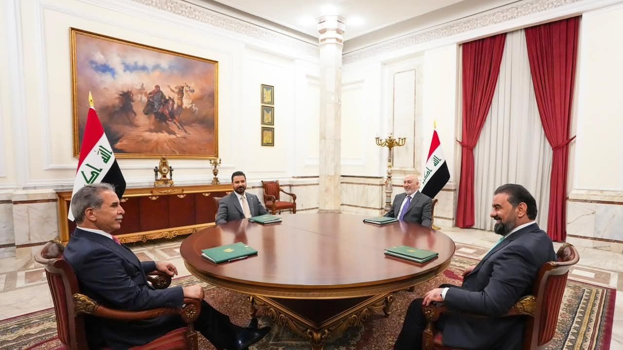الرئاسات الأربع تؤكد ضرورة الإسراع باستكمال الكابينة الوزارية وحصر السلاح