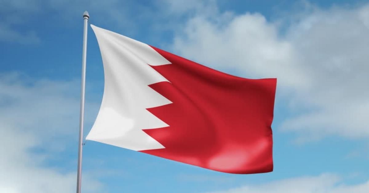 البحرين: إصابة طفلة وأضرار مادية إثر اعتراض مسيرات إيرانية