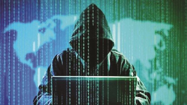 خبراء يناقشون أثر «الجرائم الرقمية» على «البحث الجنائي»