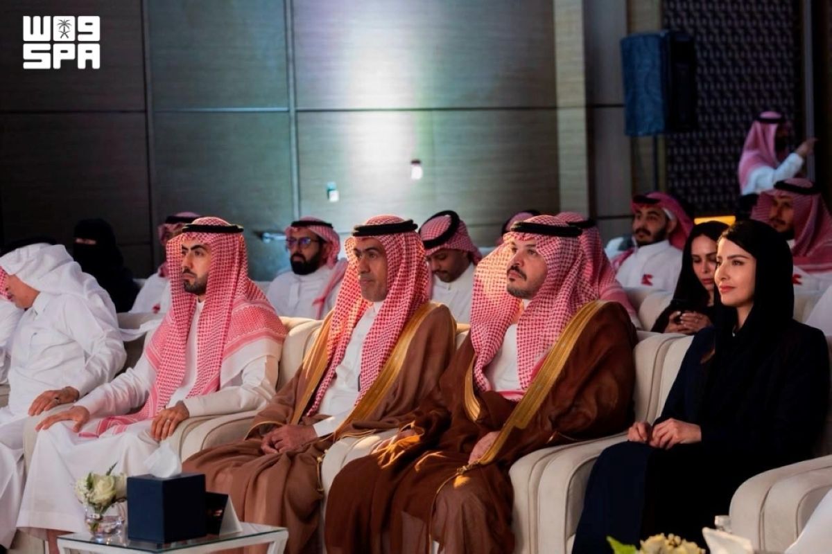 هيئة الأدب والنشر والترجمة تختتم النسخة الثالثة 
من برنامج «أنت» التدريبي