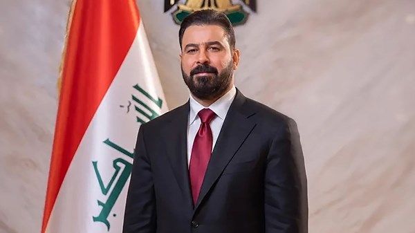 بغداد وواشنطن تبحثان حل الجماعات المسلحة ونزع سلاحها