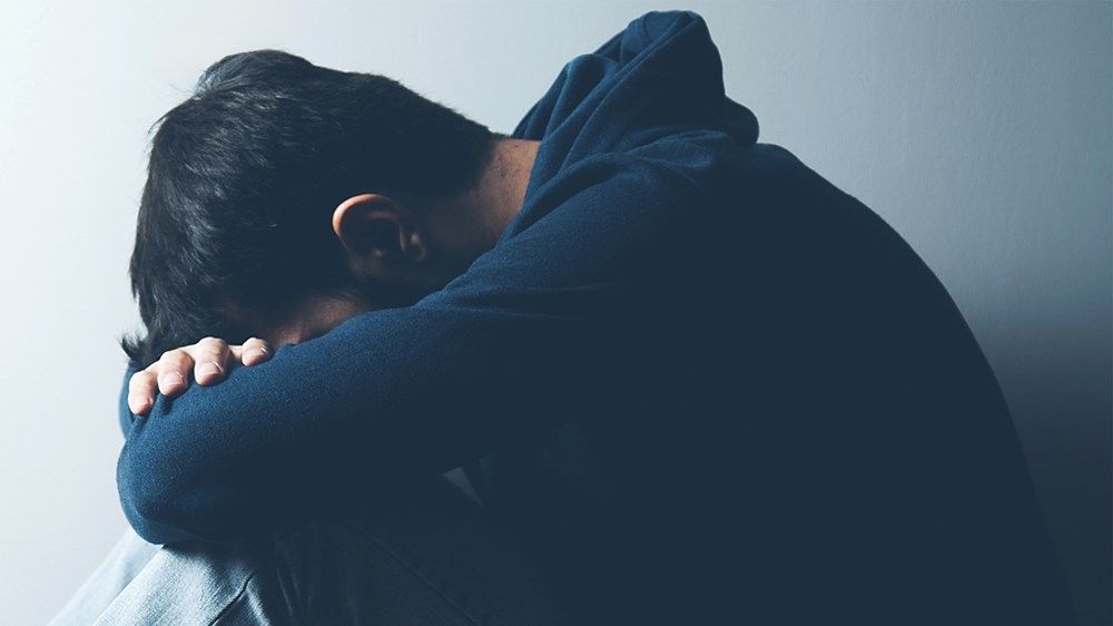 الرئيس التنفيذي للمركز الوطني للتأهيل في أبوظبي لـ «الاتحاد»: التوعية والعلاج منظومة متكاملة للوقاية من المخدرات