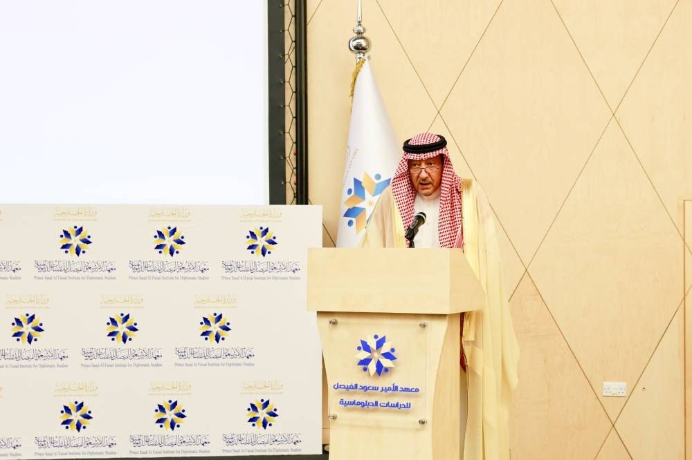 الخريجي: 75 مليار ريال الدعم المقدم للزائرين بالمملكة