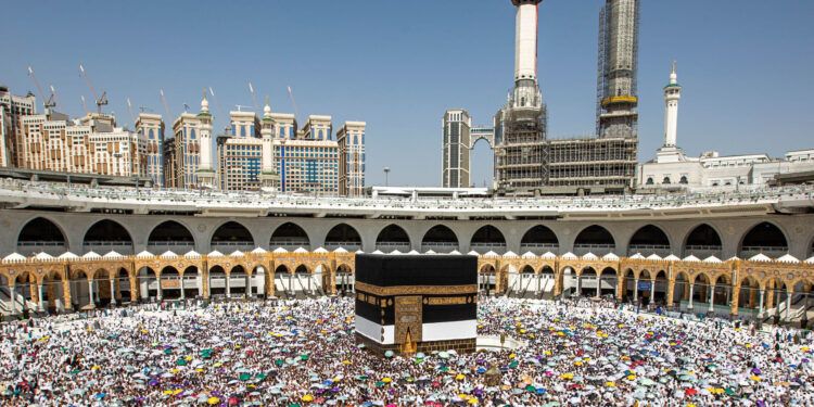 الداخلية السعودية: تأشيرات الزيارة بجميع أنواعها لا تخول حاملها لأداء فريضة الحج
