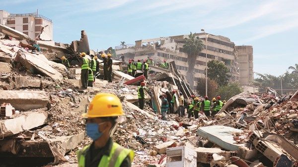 إنقاذ 33 شخصاً في فنزويلا وآلاف في عداد المفقودين