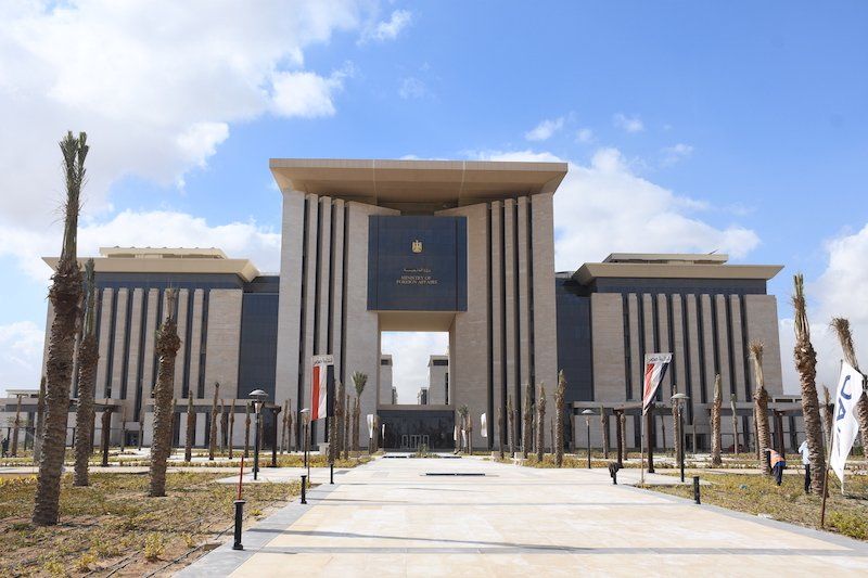 مصر تعرب عن تضامنها مع السعودية في حادث تحطم مروحية