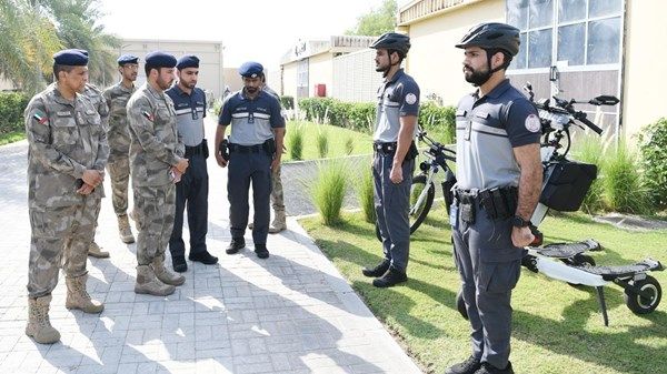قائد عام شرطة أبوظبي يطّلع على جاهزية مديرية الدوريات الخاصة