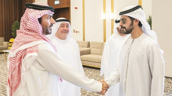 خليفة بن طحنون يحضر حفل زفاف راشد سعيد بن غليطة الغفلي