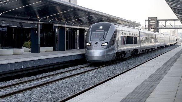 قطار الاتحاد يعزز مكانة الفجيرة على خريطة السياحة الوطنية