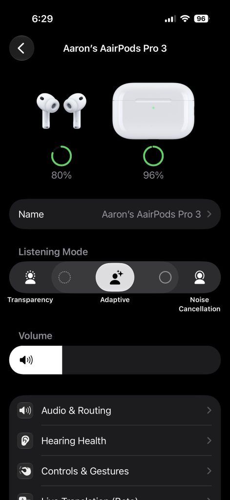 تكنولوجيا: iOS 27 Beta 3 يسهّل التحكم في مستوى وضع Adaptive لسماعات AirPods
