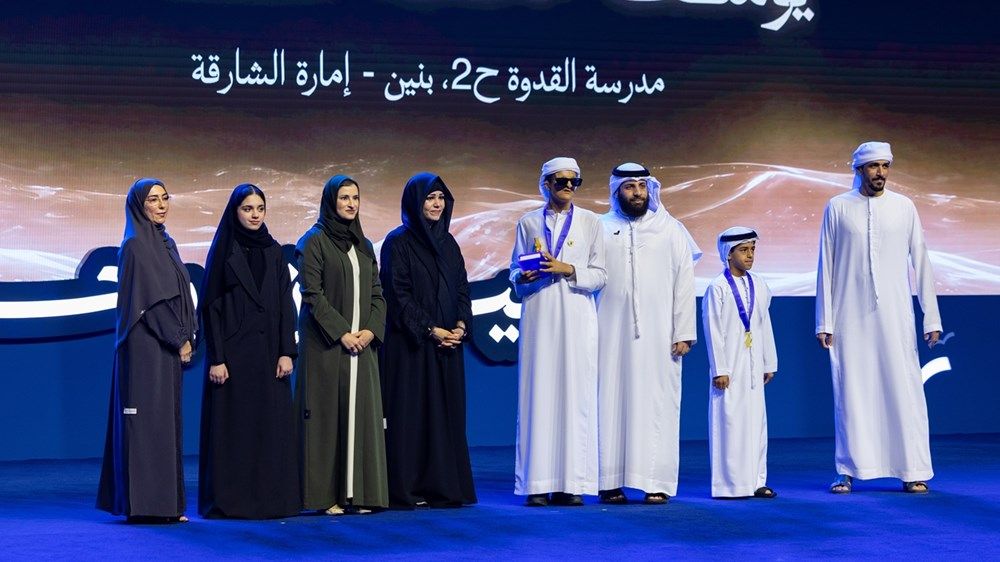 هنّأ بطلة تحدي القراءة العربي على مستوى الإمارات.. محمد بن راشد: القراءة هي البنية التحتية للتطوّر والتقدم والإبداع