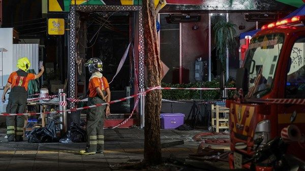 27 قتيلا إثر حريق داخل مقهى في بانكوك