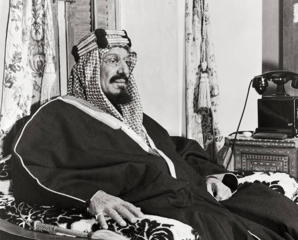 القيم السعودية والأيديولوجيا الإمامية أول القرن وآخره